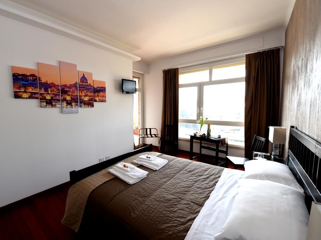 San Pietro Vip Room - Rome, Rome